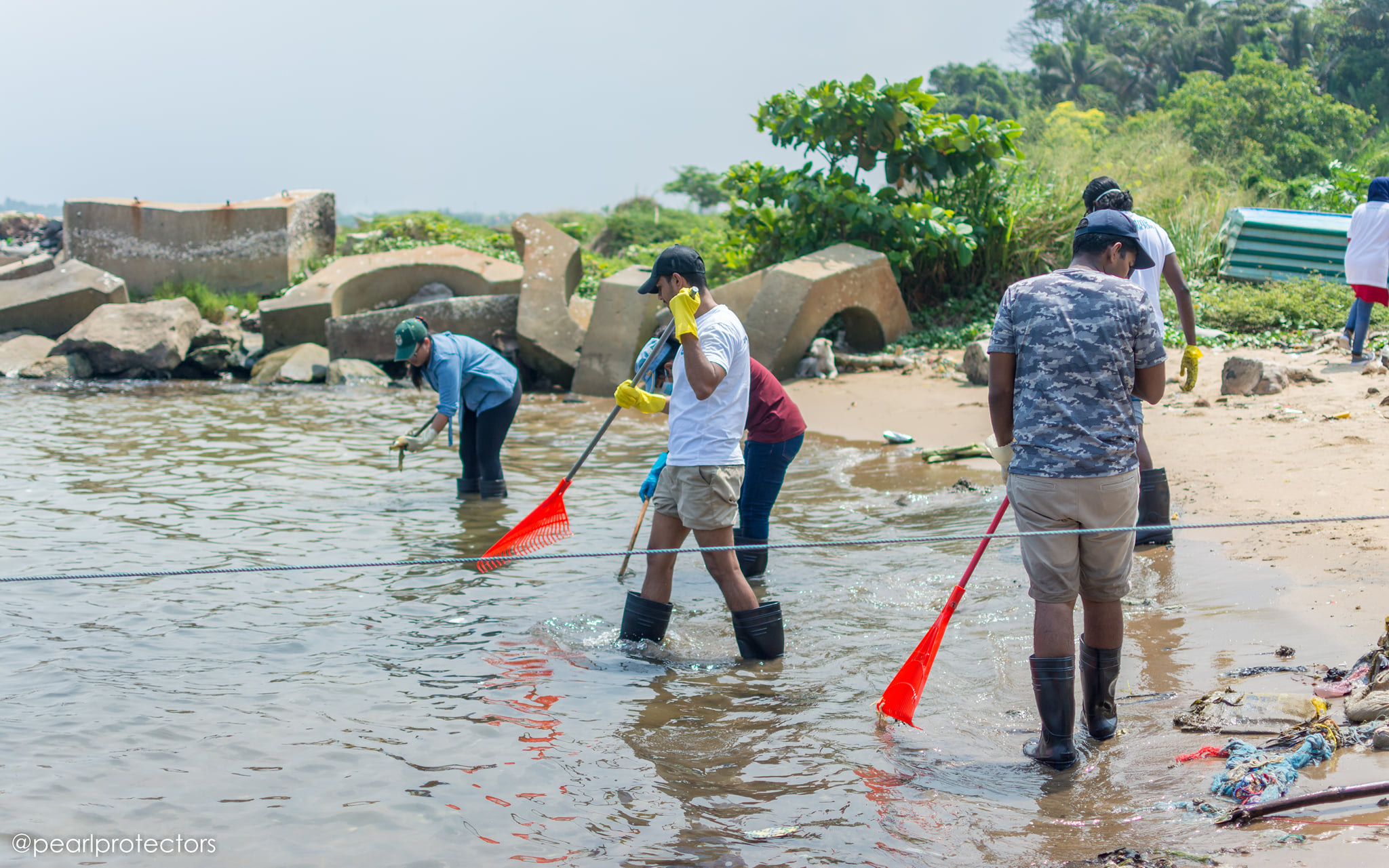 Modara Shallow Sea Clean-up
